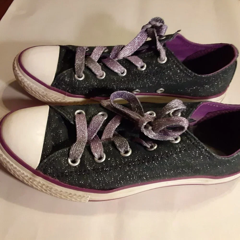 Converse black purple